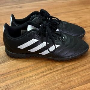 Adidas Kids Goletto Turf Soccer Shoes size 2.5